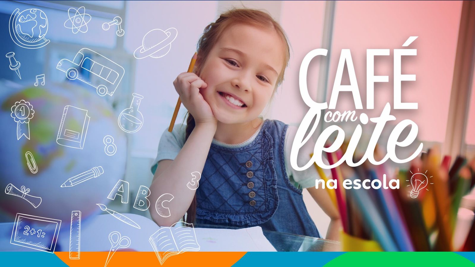Criança em sala de aula cercada por ícones de aprendizagem e a marca Café com Leite na Escola